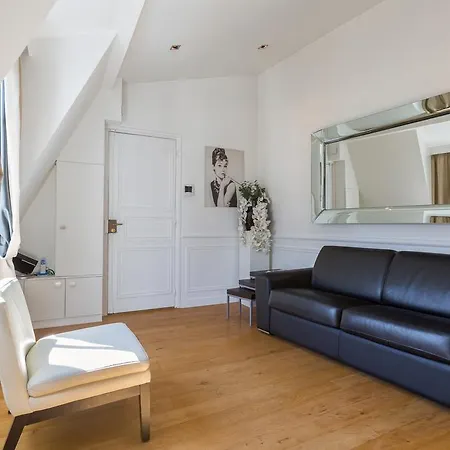 Place Vendome Apartment Paris