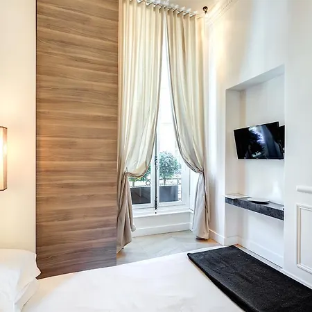 Place Vendome Apartment Paris